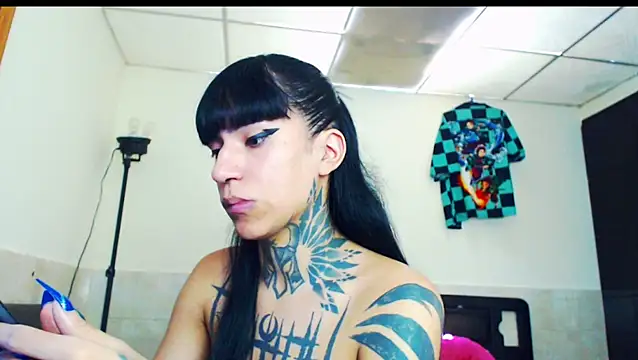 jazmin wolf online show from February 11, 2026, 5:07 pm