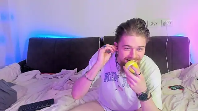 Lev Miller online show from March 6, 2026, 2:30 am