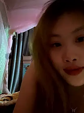 mei chan aa online show from January 10, 2026, 5:20 am