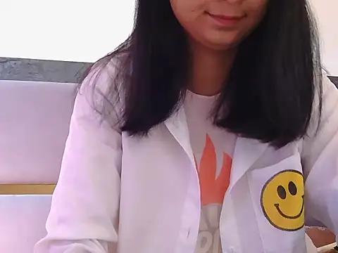 Snapshot of hina_001 chatting on January 12, 2026, 6:07 am hina 001 online show from January 12, 2026, 6:07 am