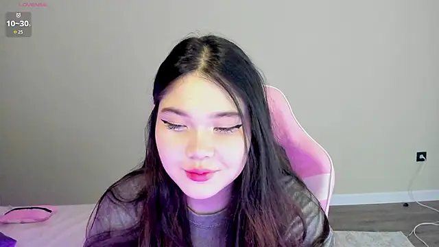 Snapshot of Aiko_mainee chatting on January 8, 2026, 1:19 am Aiko mainee online show from January 8, 2026, 1:19 am