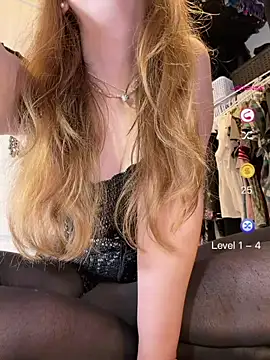 Elenore hoesevelt online show from June 28, 2026, 3:23 am