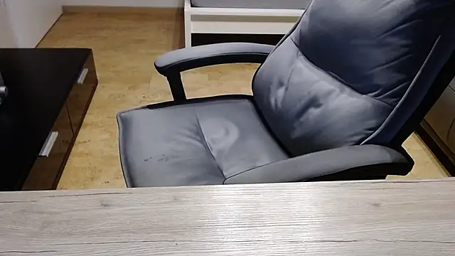 sensualman90 online show from February 22, 2026, 10:52 pm