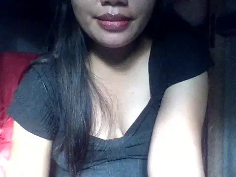 Snapshot of sweetprinces08 chatting on February 8, 2026, 12:03 am sweetprinces08 online show from February 8, 2026, 12:03 am