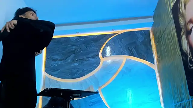 Snapshot of Lucas_hot_20 chatting on February 10, 2026, 5:22 am Lucas hot 20 online show from February 10, 2026, 5:22 am