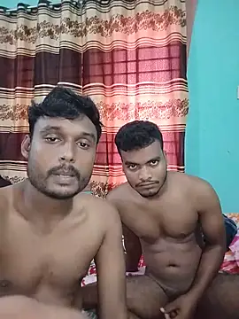Snapshot of soft_couple778 chatting on June 1, 2026, 8:49 am soft couple778 online show from June 1, 2026, 8:49 am