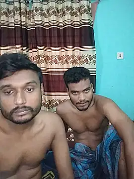 Snapshot of soft_couple778 chatting on June 10, 2026, 10:58 am soft couple778 online show from June 10, 2026, 10:58 am