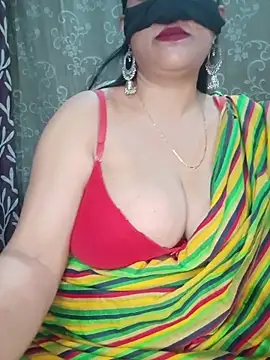 Hot-BHABHI696 online show from April 3, 2026, 9:40 am