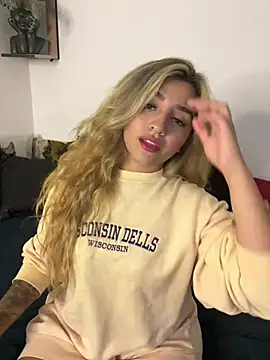 Felicity Hops online show from January 14, 2026, 11:31 pm