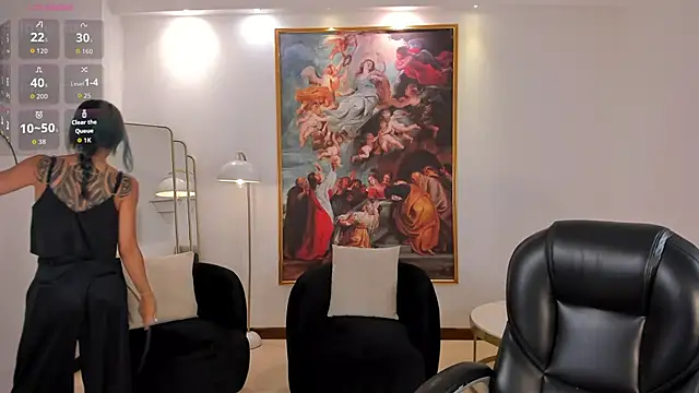 KayraLanne online show from April 15, 2026, 3:46 am