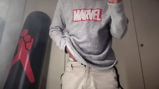 Snapshot of JSYMON chatting on February 3, 2026, 10:37 pm JSYMON online show from February 3, 2026, 10:37 pm