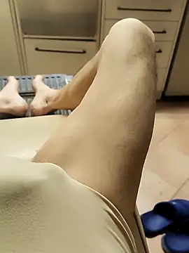 TAMI61 online show from April 20, 2026, 2:09 pm