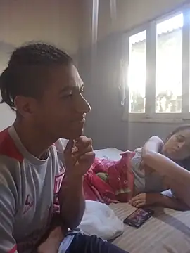 Rodrigohernan19 online show from April 14, 2026, 3:29 pm