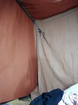 Snapshot of Some-03 chatting on January 7, 2026, 3:53 am Some-03 online show from January 7, 2026, 3:53 am