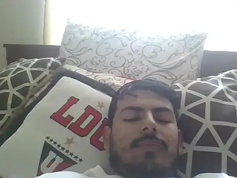 Mateotubbe online show from July 22, 2026, 8:55 pm