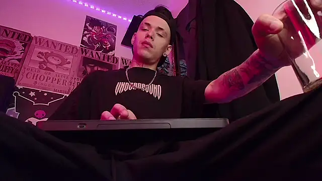 Anhony Muscle online show from January 17, 2026, 7:50 pm