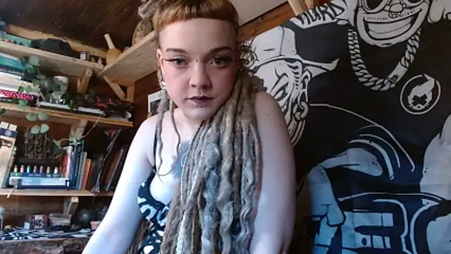 spiralhokkaido23 online show from April 7, 2026, 3:23 pm