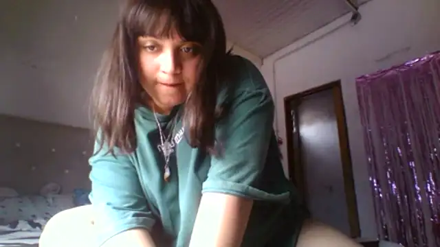 dulce marrr online show from April 25, 2026, 5:21 pm