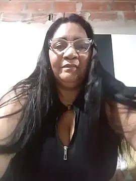 Sammylatinaxxx online show from May 2, 2026, 12:48 am
