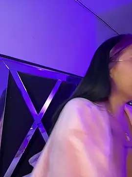 Snapshot of queen_of_you_heart chatting on February 26, 2026, 10:09 pm queen of you heart online show from February 26, 2026, 10:09 pm