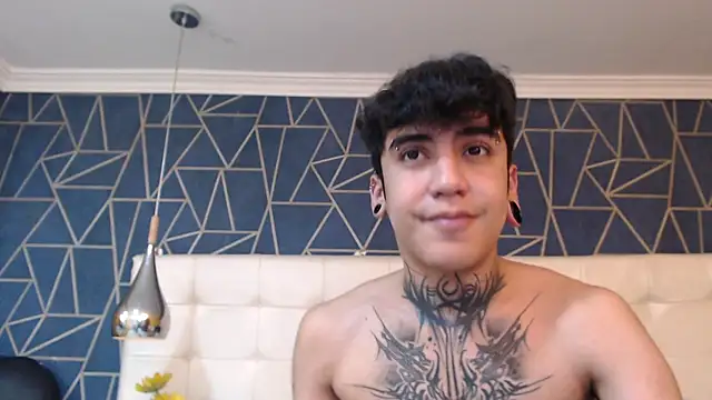 Snapshot of MarkOlsenn chatting on January 11, 2026, 1:05 pm MarkOlsenn online show from January 11, 2026, 1:05 pm