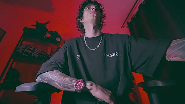 Olliver   y online show from April 17, 2026, 1:19 am