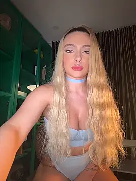 Ginevrafedez online show from February 4, 2026, 3:34 am