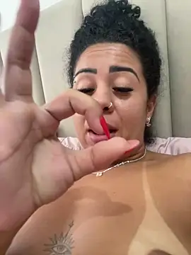 Cachinhossfd online show from February 16, 2026, 5:20 pm