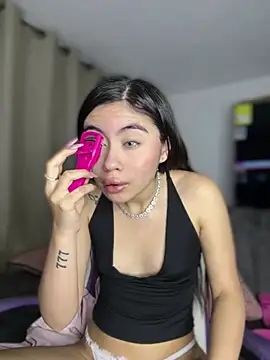 Snapshot of Stormi_th chatting on February 16, 2026, 4:52 am Stormi th online show from February 16, 2026, 4:52 am