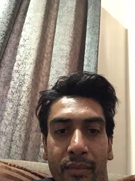 Snapshot of brown_leather chatting on March 28, 2026, 2:44 am brown leather online show from March 28, 2026, 2:44 am