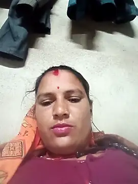 Hot hiuj online show from February 17, 2026, 7:42 pm