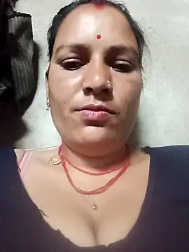 Hot hiuj online show from April 12, 2026, 11:21 pm