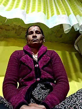 Snapshot of Hot_bhi38 chatting on January 10, 2026, 7:48 pm Hot bhi38 online show from January 10, 2026, 7:48 pm