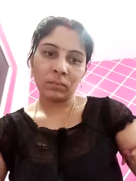 Hot ree85 online show from May 13, 2026, 2:58 pm