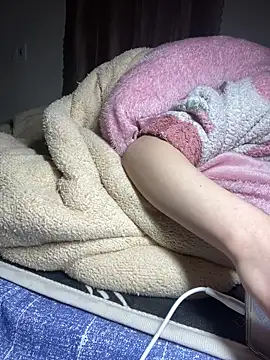 Snapshot of lealia699 chatting on January 5, 2026, 7:39 pm lealia699 online show from January 5, 2026, 7:39 pm