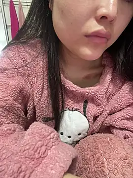 Snapshot of lealia699 chatting on February 23, 2026, 8:44 am lealia699 online show from February 23, 2026, 8:44 am