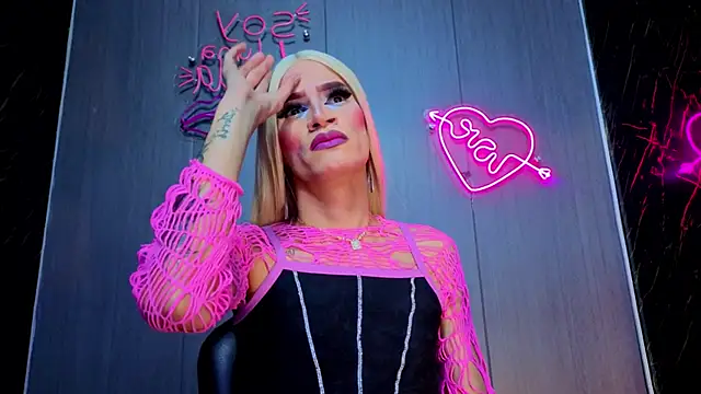 Snapshot of SelllSucKbIgTS chatting on January 9, 2026, 9:27 pm SelllSucKbIgTS online show from January 9, 2026, 9:27 pm