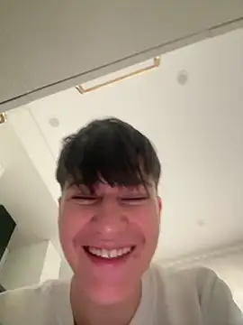 ravenryx online show from April 9, 2026, 12:10 pm