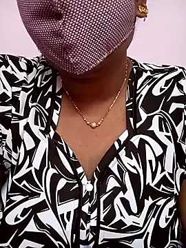 Snapshot of Ammu14399 chatting on March 1, 2026, 9:44 am Ammu14399 online show from March 1, 2026, 9:44 am