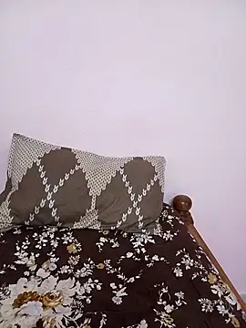 Ammu14399 online show from April 17, 2026, 7:22 am