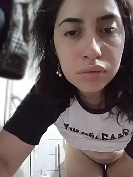 darkgodessone online show from April 6, 2026, 1:03 am