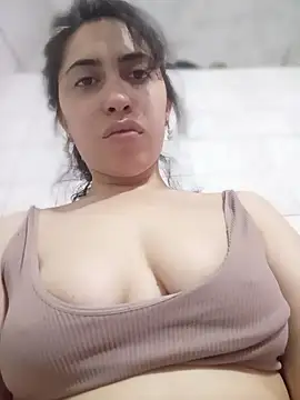 darkgodessone online show from April 20, 2026, 12:24 am