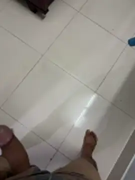 Ngoclinh555 online show from April 28, 2026, 2:22 pm