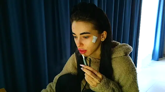 Vlada Elfie online show from April 5, 2026, 8:22 am