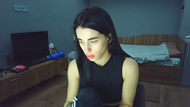 Vlada Elfie online show from April 13, 2026, 5:29 pm