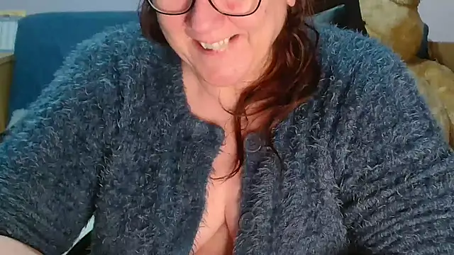 xmyriamx online show from January 17, 2026, 8:41 am