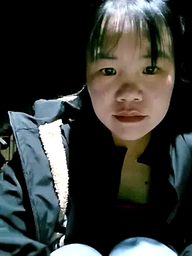 Snapshot of him220 chatting on January 14, 2026, 10:03 pm him220 online show from January 14, 2026, 10:03 pm