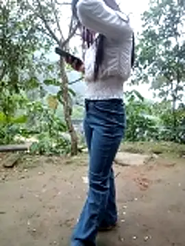 Snapshot of him220 chatting on March 27, 2026, 11:04 pm him220 online show from March 27, 2026, 11:04 pm