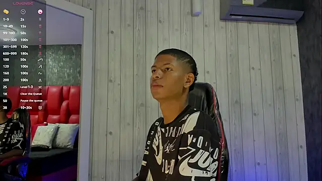 Snapshot of _erick_j chatting on February 11, 2026, 7:19 pm erick j online show from February 11, 2026, 7:19 pm