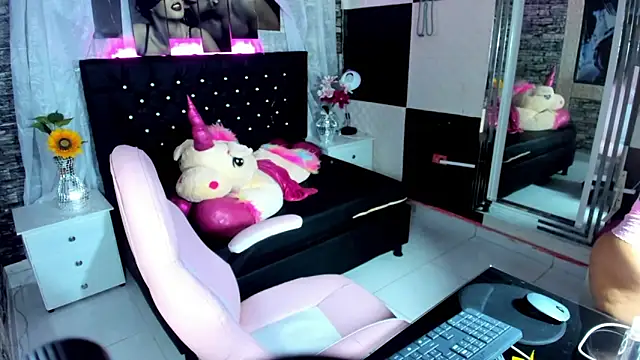 KittyMeaww online show from February 17, 2026, 7:20 pm